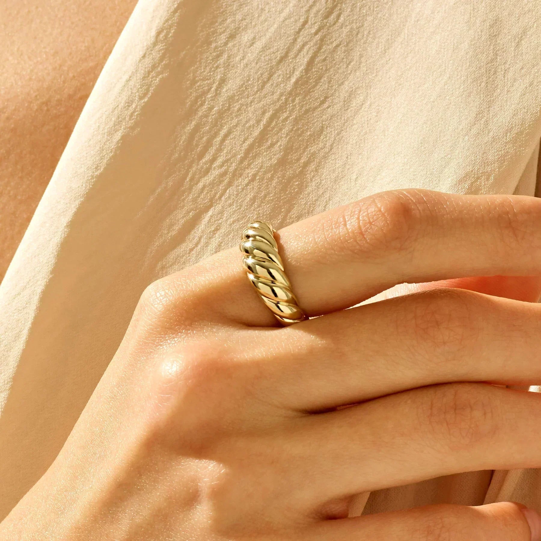 Camila Ring | Gold