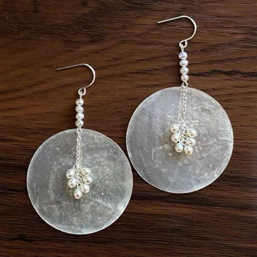 Boucles d'Oreilles Minimaliste Coquillage & Imitation Perle Goutte