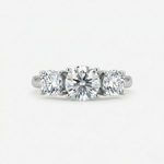 Claire Stone Ring | White gold