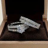 Eternal Radiance Ring Set - Gold