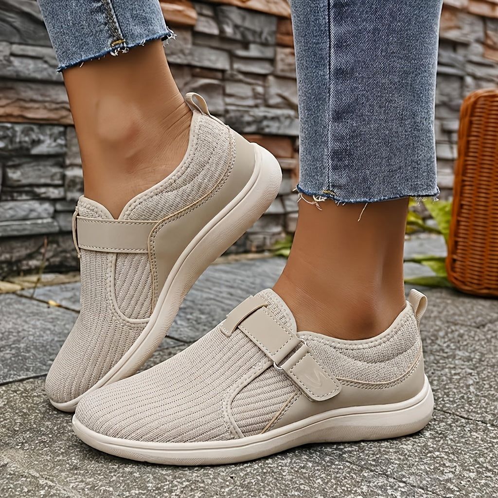 ANKE | SNEAKER