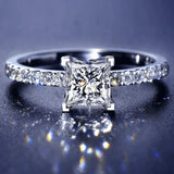Leontina Gualtieri Ring | White Gold