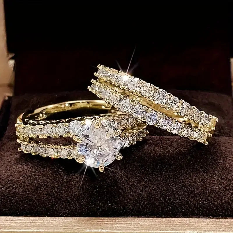 Eternal Radiance Ring Set - Gold