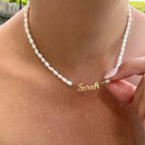 COLLIER AVEC PRÉNOM ET PERLES D'EAU DOUCE