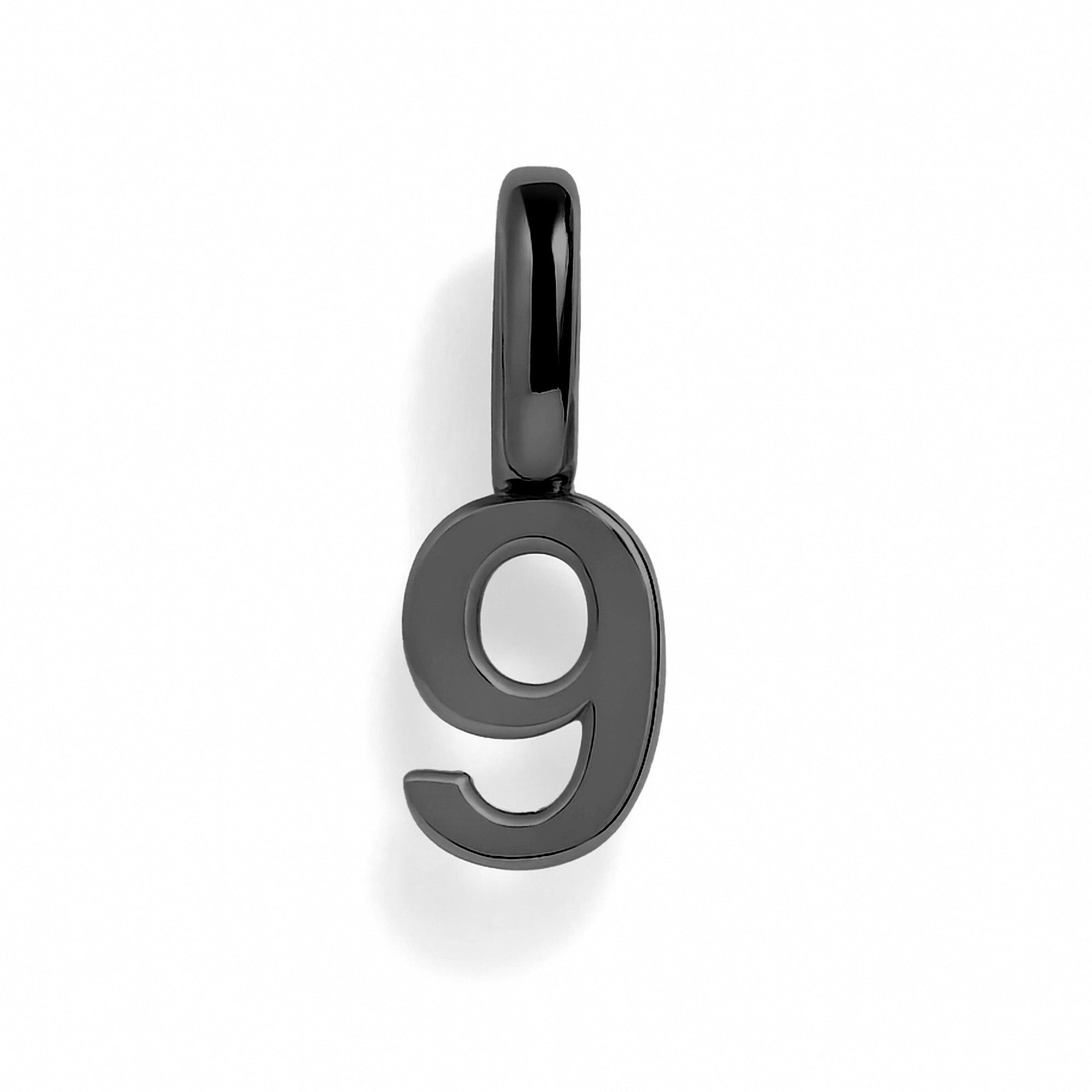 NUMBER BRELOQUE