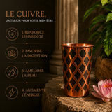 ÉCLAT DE TABLE — VERRE DIAMANT EN CUIVRE ARTISANAL