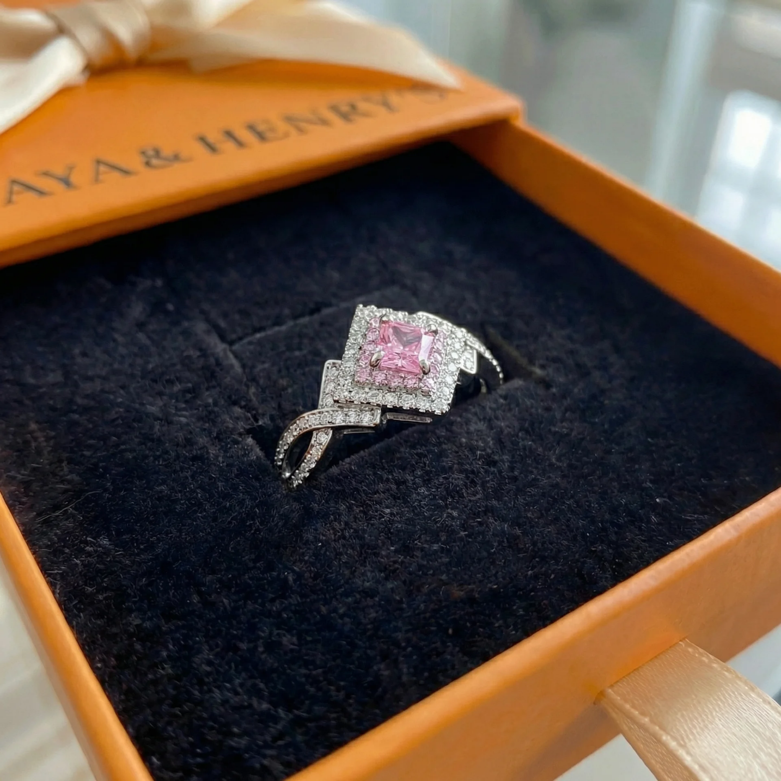 Bague Couture Pavé Carré | Or Blanc