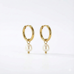 Bella Freshwater Pearl - Earrings