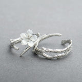 BAGUE VINTAGE BLANC FLEUR RÉGLABLE