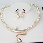 ENSEMBLE DE BOUCLES COLLIER PERLES
