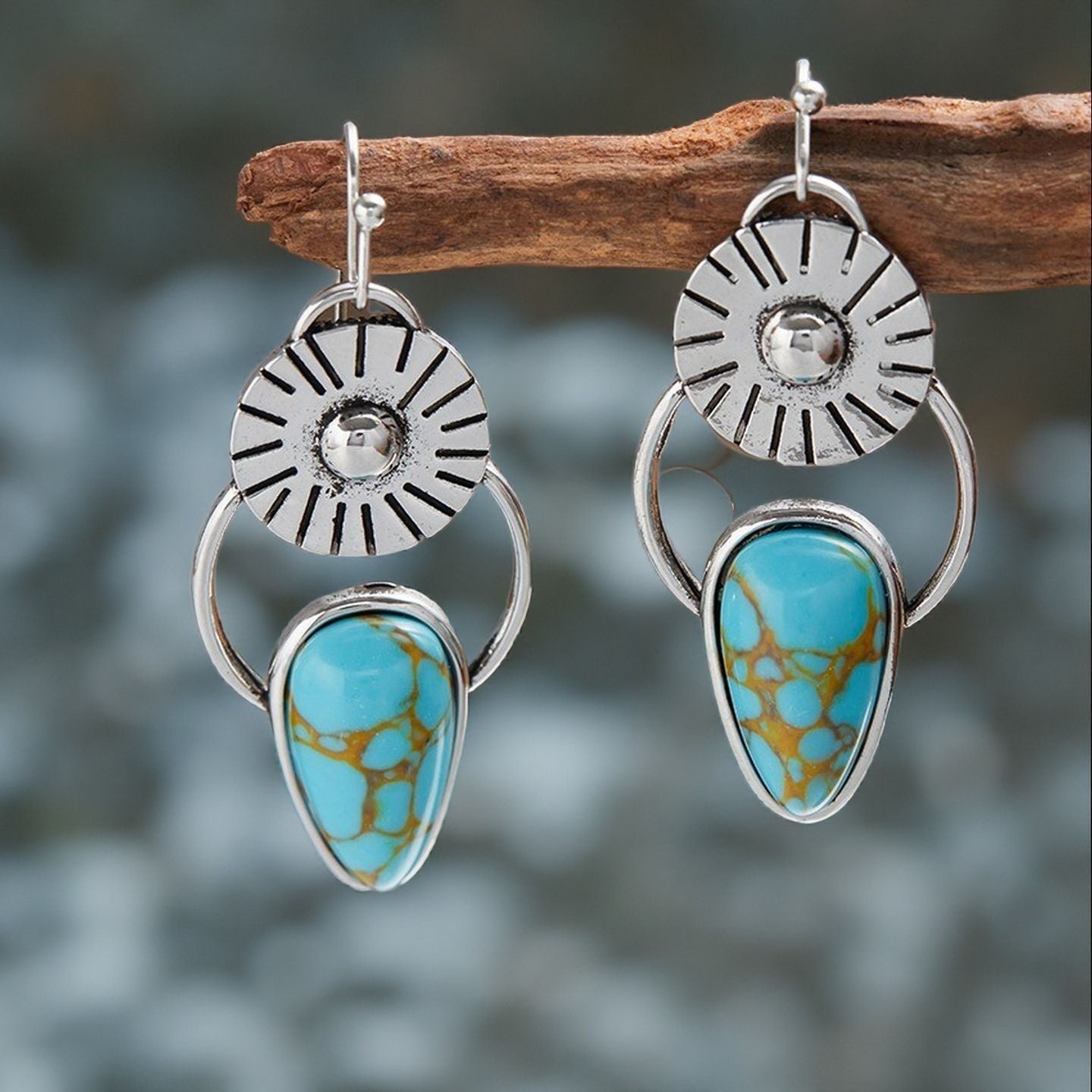 BOUCLES D'OREILLES VINTAGE FAIT MAIN SOLEIL RAYONNANT TURQUOISE GOUTTE