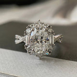 Kaia Bellemont Ring | White Gold