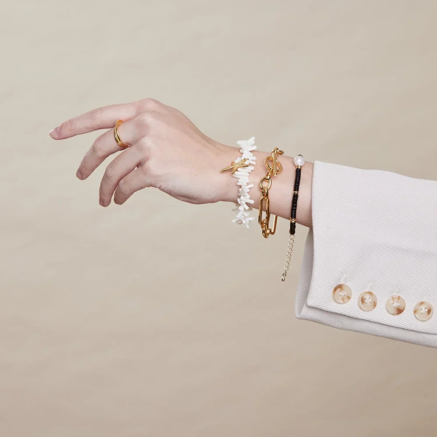 Sara Bracelet | Gold