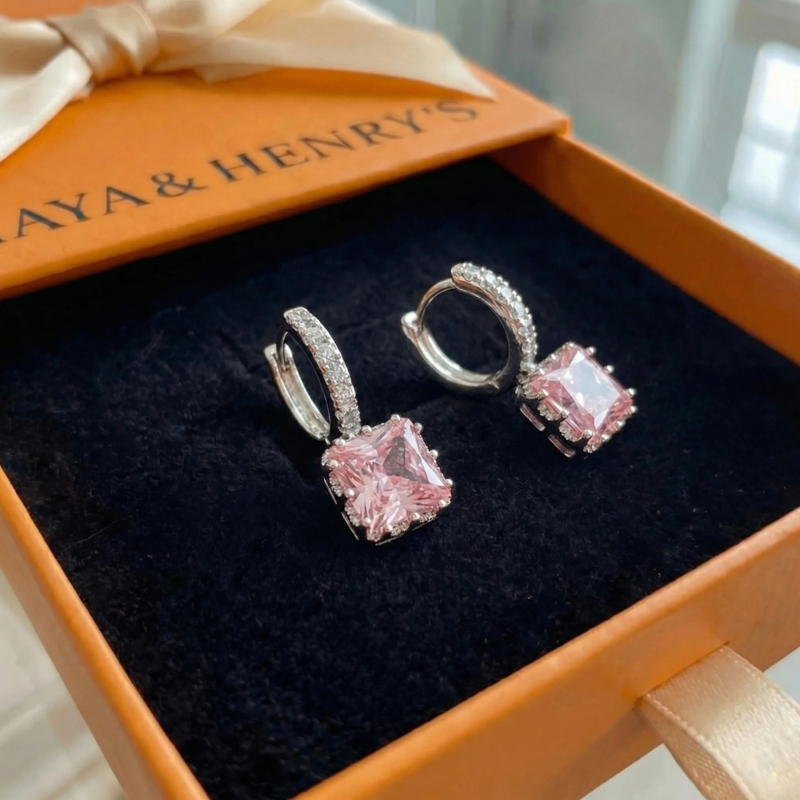 Boucles d'Oreilles Rose Éclat Créole Mini | Or Blanc