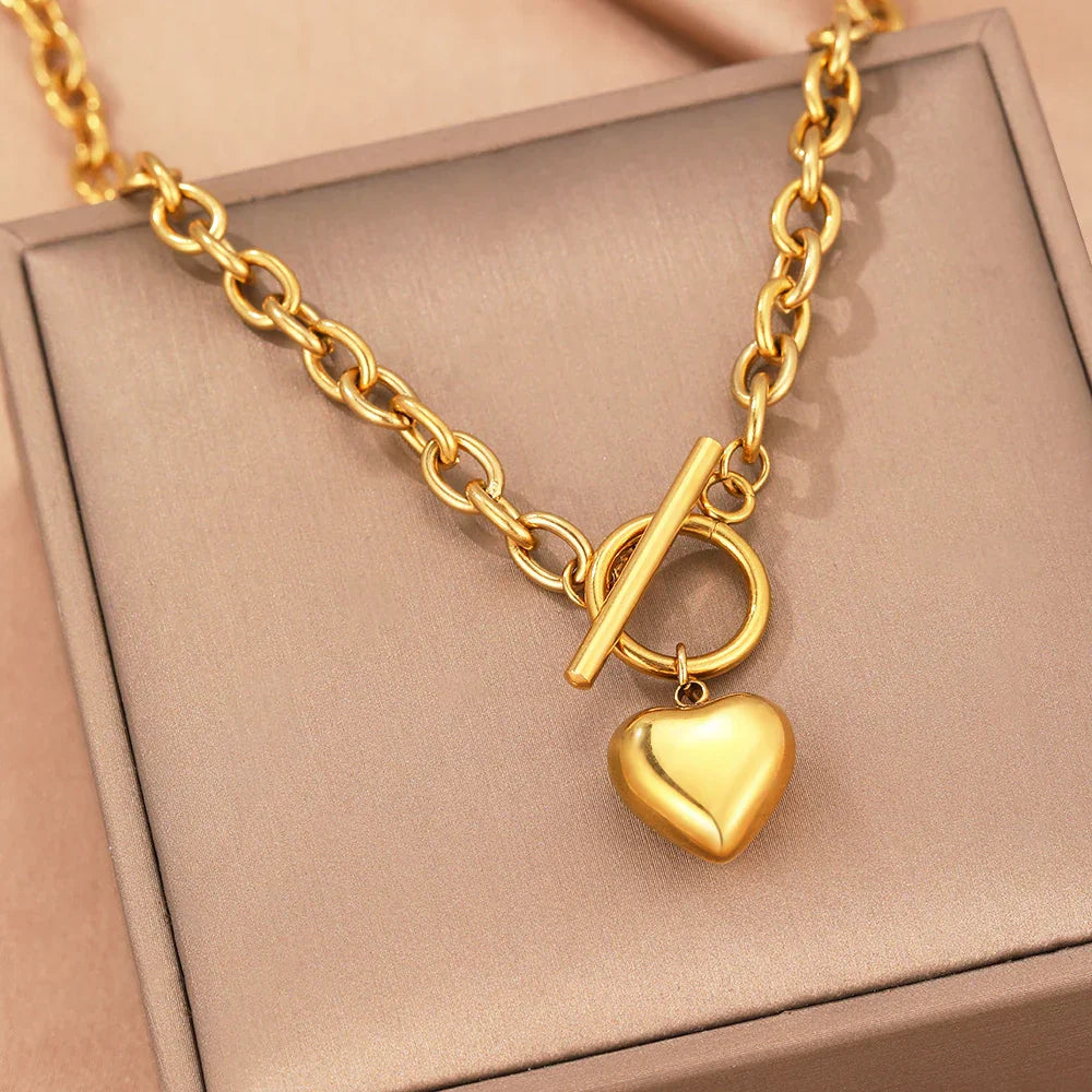 COLLIER