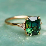 BAGUE ÉLÉGANT CARRÉ ÉMERAUDE
