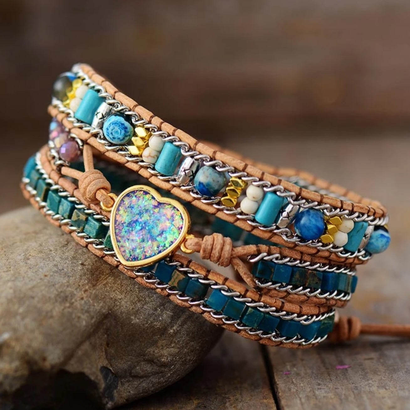 BRACELET
