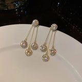 Tertia Honoria Earrings | Gold