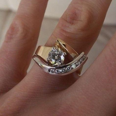 Vintage Irregular Ring with Diamonds