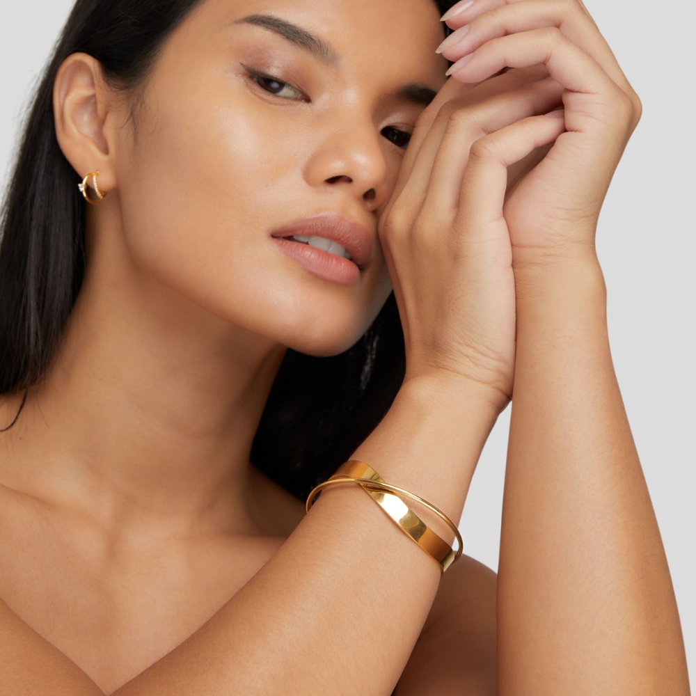 Eve Unique Bangle - Gold