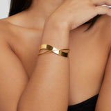 Eve Unique Bangle - Gold