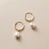 Bella Freshwater Pearl - Earrings