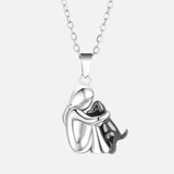 Hug pendant necklace