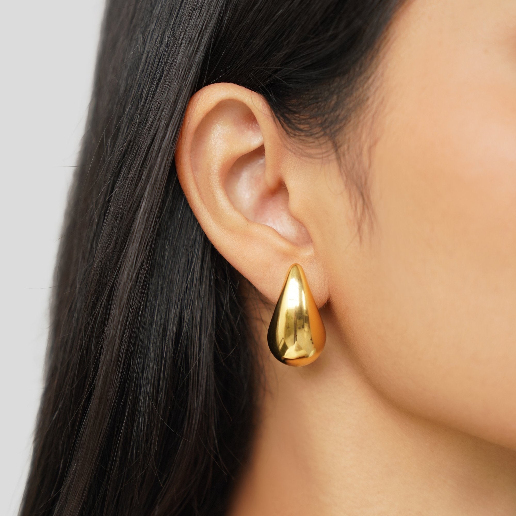 Ame Teardrop Earrings - Gold