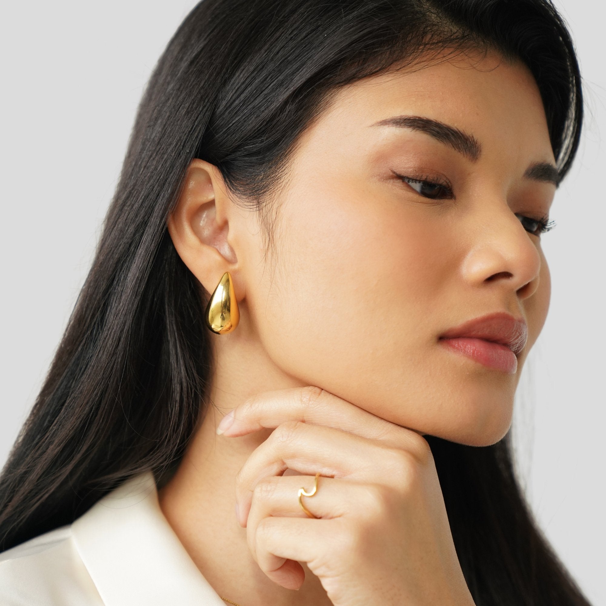 Ame Teardrop Earrings - Gold