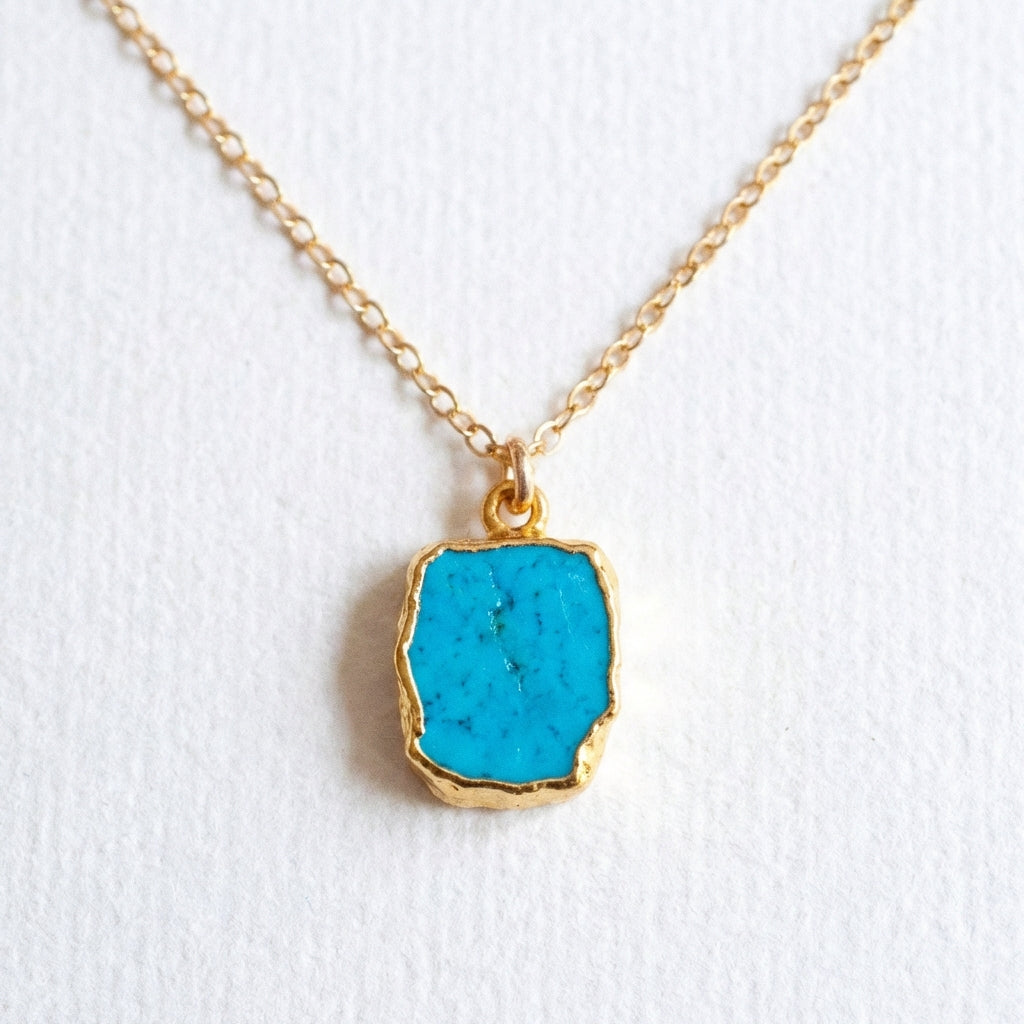 COLLIER ÉLÉGANT TURQUOISE PIERRE PRÉCIEUSE PLAQUÉ OR