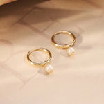 Delia Crest Earrings | Gold