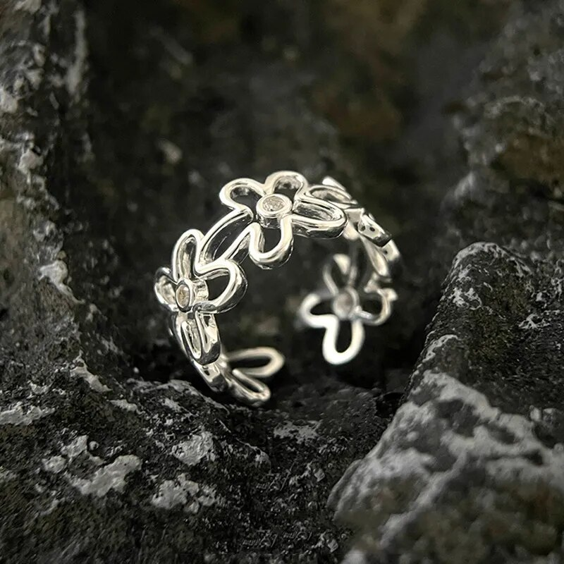 BAGUE VINTAGE ZIRCONE FLEUR