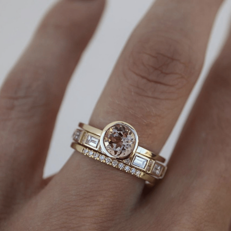 BAGUE ÉLÉGANT INCRUSTÉ CRISTAL OR