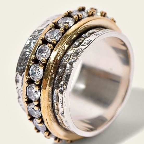 BAGUE ÉLÉGANT ZIRCONE PIERRES