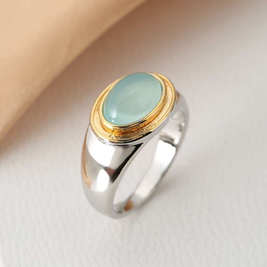 BAGUE VINTAGE VERT PIERRE DE LUNE