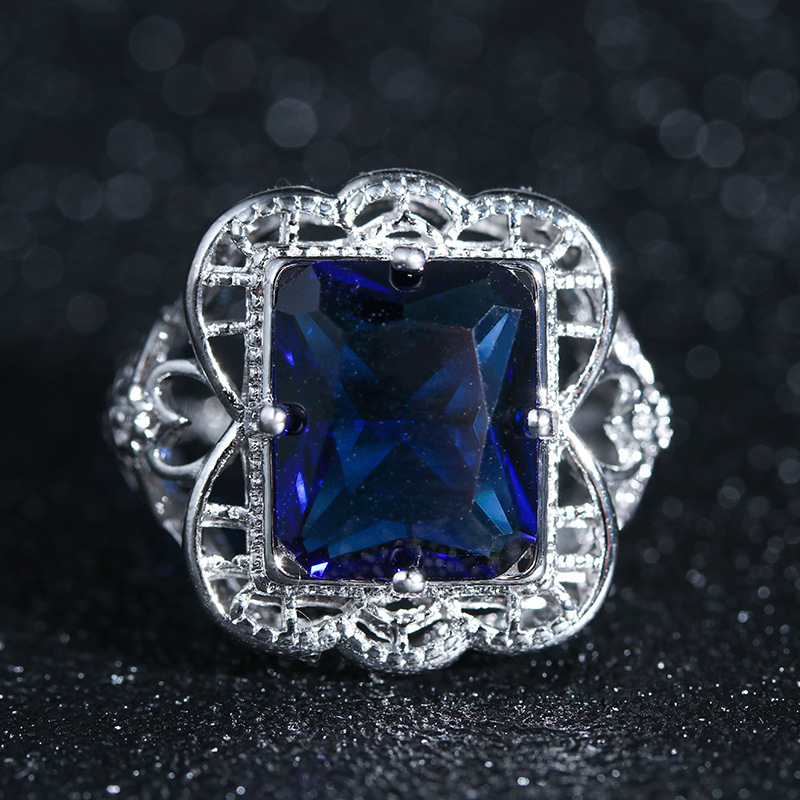 BAGUE VINTAGE BLEU ZIRCONE AJOURÉ ARGENT