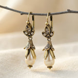 Retro Flower Imitation Pearl Earrings