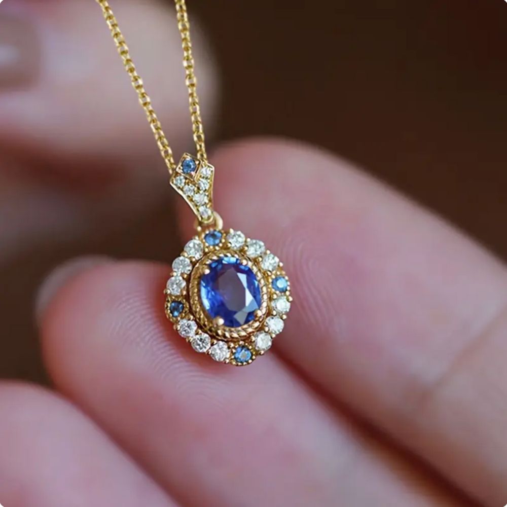 Collier Jesmira Duskraine