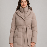 VÉRONIQUE | PARKA LONGUE À CAPUCHE CEINTURÉE